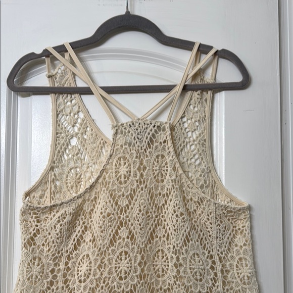 Cream Lace Crochet Top and Lace Bandeau Top and Skirt. - Picture 5 of 7